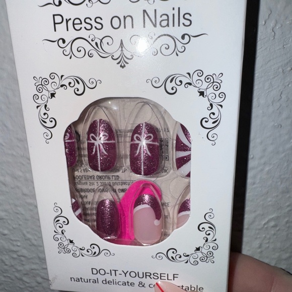 Christmas press on nails, pink glitter - Picture 2 of 2